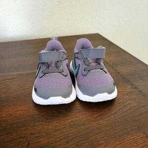 Infant NIKE Revolution 5